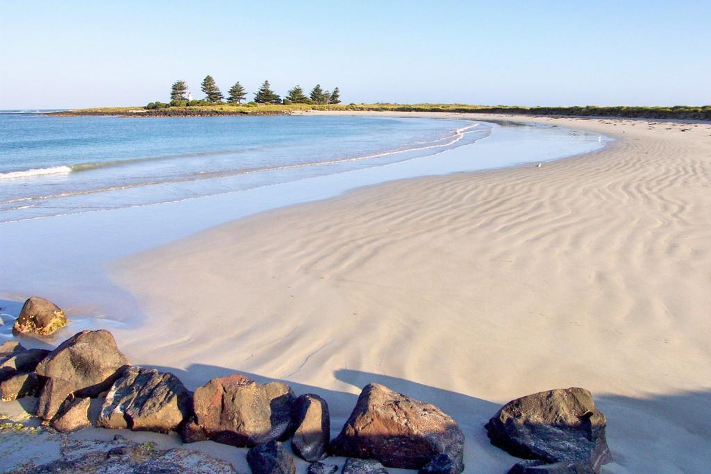 Dockside Waterfront Indulgence Villa Port Fairy Exterior foto